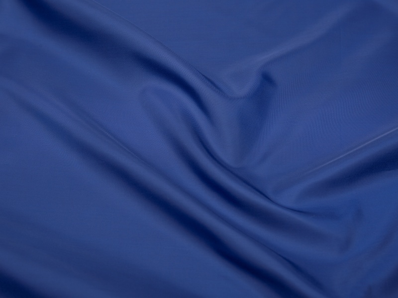 Polyesteri venyvä limakangas