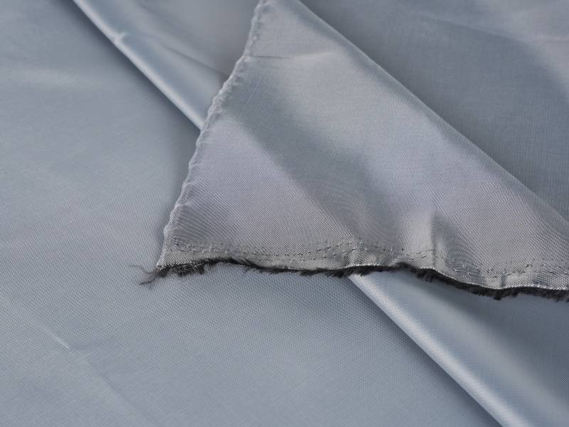 Polyesterin viskoosin twill -vuori kangas