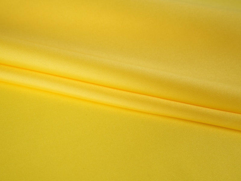 Polyesterin twill -vuori kangas